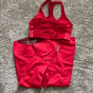 Outdoor voices red matching set!